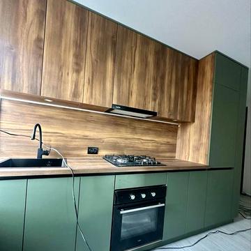 Продається 1км квартира, вул. Тролейбусна, Дружба