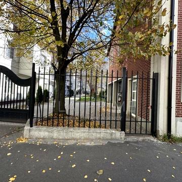 Григорія Кочура вул. (Олександра Пироговського), 19/8