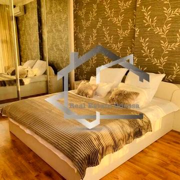 Аренда Евротрешка ЖК Аркадийский дворец Терраса Код270