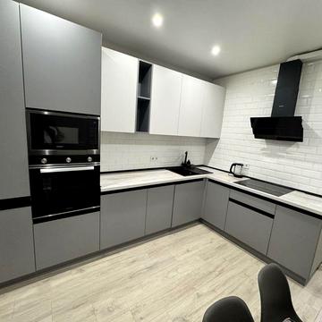 Сдам на Сахарова квартиру