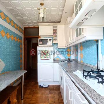 Срочно! Продам 4-х комнатную квартиру ж/м Покровский (Коммунар)!