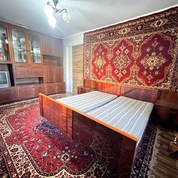 Зелена вул., 27