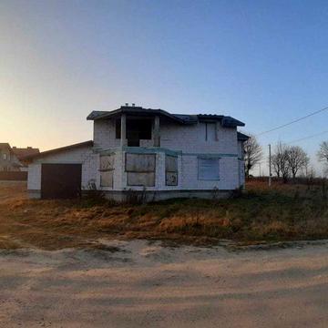 Будинок 235 мкв з ділянка 9 соток