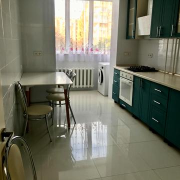 Князя Ярослава Мудрого просп., 11б