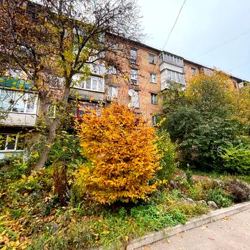 Академіка Заболотного вул., 156 к1