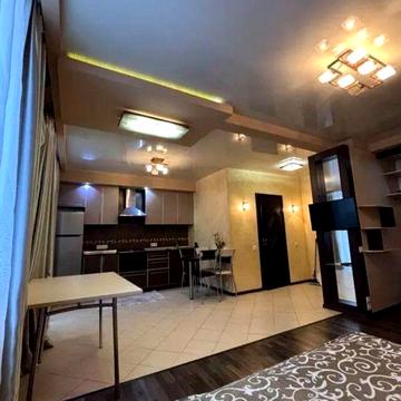 Сдам 1комн м. Защитников Украины в новострое