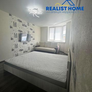 Боголюбова, 24