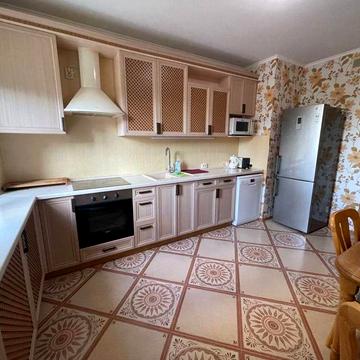 Продається двокімнатна квартира Дарницький район Ахматової, 30