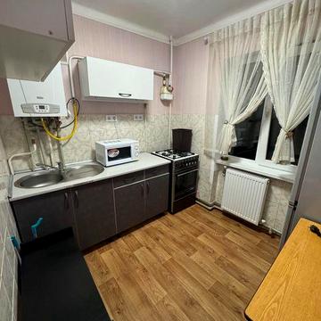 Здається 2 кім квартира в районі вокзалу