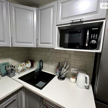 Довгострокова оренда 2к Квартира Андрія Первозванного вулиця