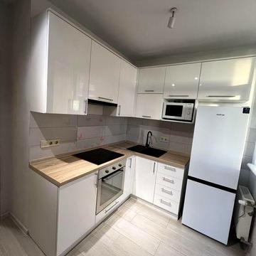 Сдам длительно 1к к-ру,без выселения на лето!Паркоместо,новый ЖК.