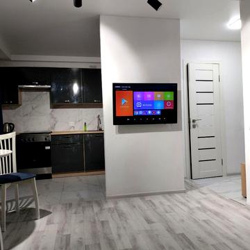 Шкільна вул. (Героїв Сталінграда), 10