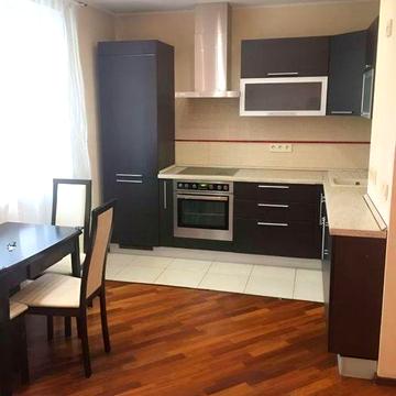 Продам большую евродвушку с капитальным ремонтом на пр. А-Поля(Кирова)