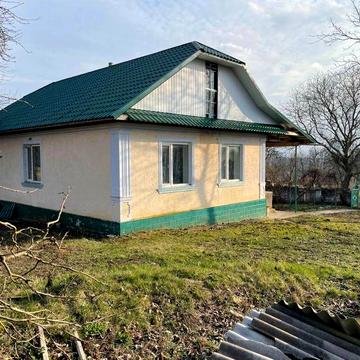 Просторий будинок село Цикова