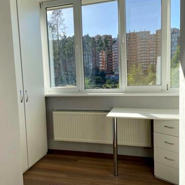 центральний парк -3хв вул. Лісова 4Ж двостороння,  без комісії без%