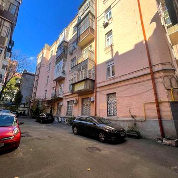 Метро Золоті Ворота, вул. Прорізна, 18/1Г, продаж 4к. квартири, 115м2