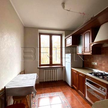 Продаж квартири Берестейський проспект 75\2