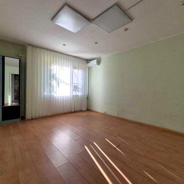 Продаж 3к квартири 70м,вул Антоновича (Горького), Палац України, Центр