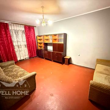 Червоної Калини просп. (Володимира Маяковського), 32