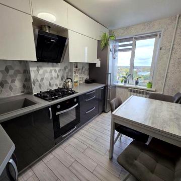 Продам 3к квартиру. Р-н Левобережный-3