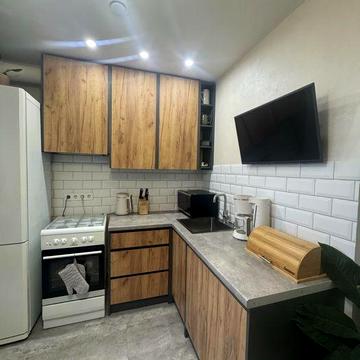 Продам 1 комнатную квартиру на Фрунзенском !Левый берег! Донецкое шосс