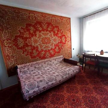 Продаю 2-х ком. кв-ру на Мельничной, 2 этаж/5 кирпичного