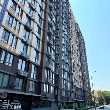 Прохоровська вул., 40