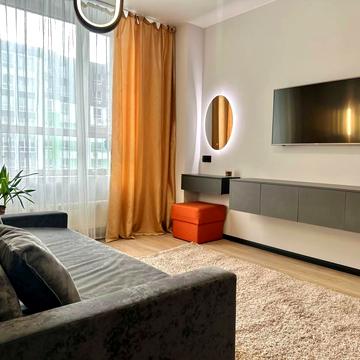 Університетська вул., 3/3