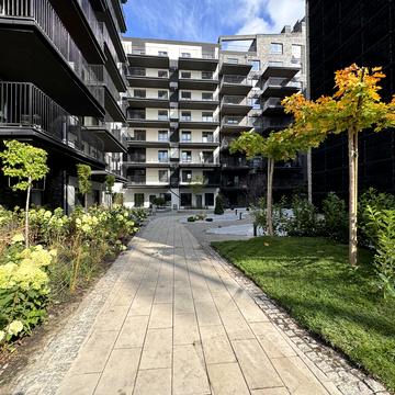 Українська вул., 1-Б/1