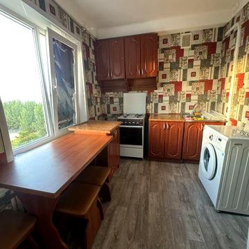 Аренда 1 ком.кв студия по ул. Героев 93 бригады, район 40й школы 4000г