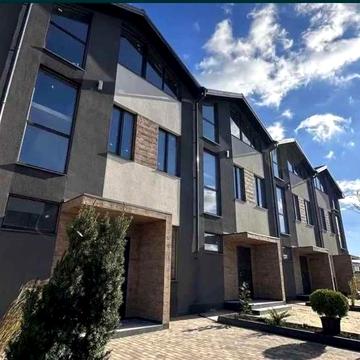 Продается  3-к таунхаус 119 м в новом комплексе Harmony -Авангард
