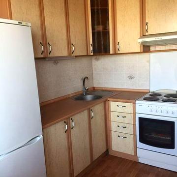 Продам 1 ю квартиру ж/м Березинский