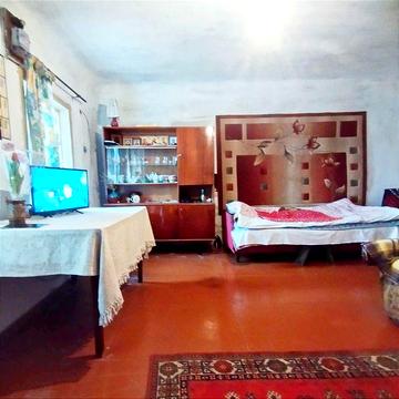 Під Е відновлення можливо , у житловому стані , з краєвидом на Дніпро