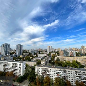 Берестейський просп. (Перемоги), 11 к1