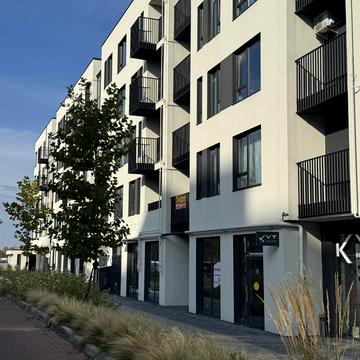 Льонокомбінатівська вул., 4