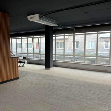 Вокзальна вул., 2