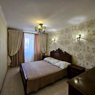 Здається чудова 4 кімнатна квартира на Словянці.