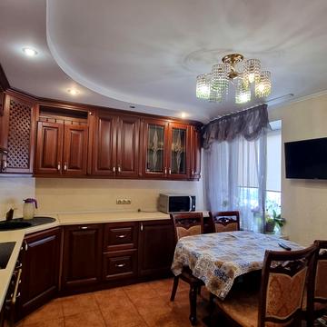 Стадіонна вул., 6-А