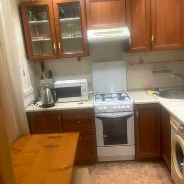 Здам 1 кімн. кв. м. Левада, Гімназійна набережна