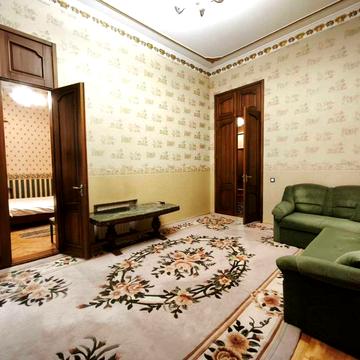 Польська вул., 14