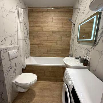 Квартира з новим ремонтом! До Києва 7 хв!