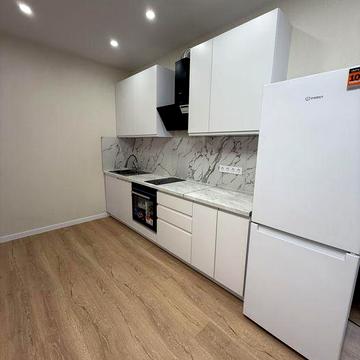 Квартира з новим ремонтом! До Києва 7 хв!