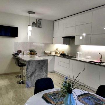 Продаж котеджу з ремонтом поруч Зимна Вода Львів!