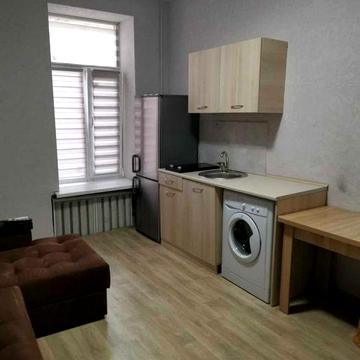 Бізнес -оренда , продаж 4 студій з ремонтом на Пастера/Кінна