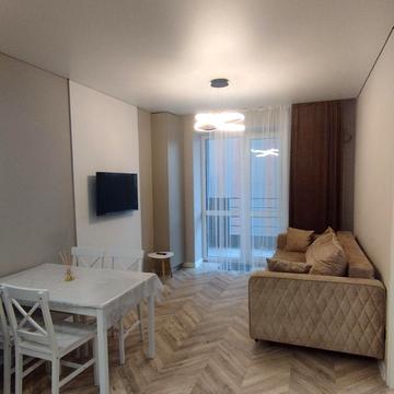 Бориса Тлехаса вул., 17