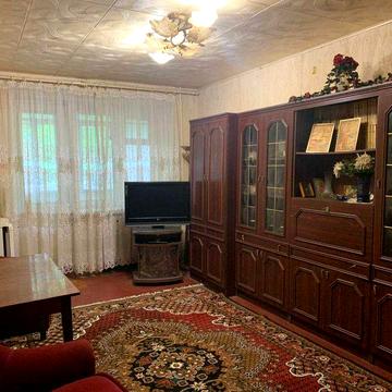 Сдам 2 ком кв в районе Титова на Новокрымской