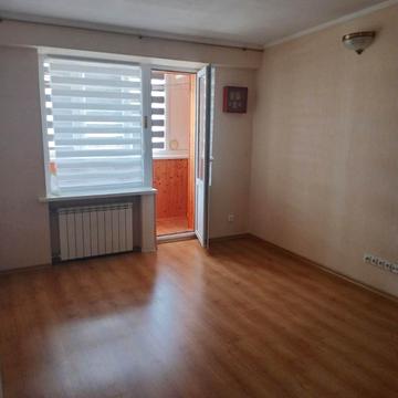 Ольжича вул., 19/28