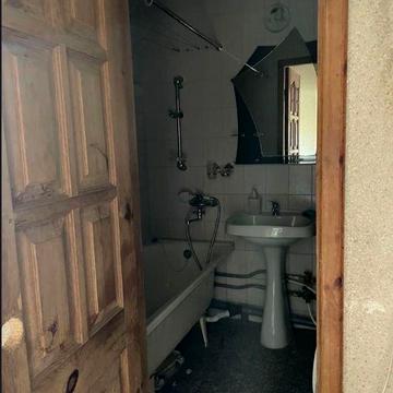 Здається 1 кімната квартира по вул. Сумгаітська