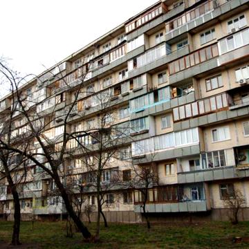 Йорданська вул. (Лайоша Гавро), 22