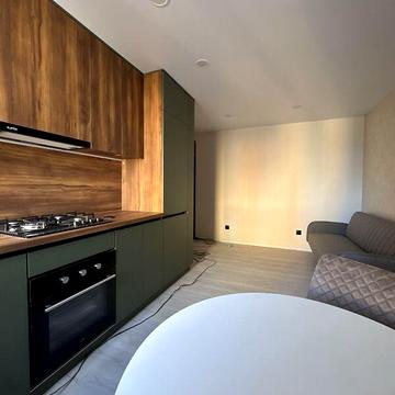 Продаж 1к Квартира Тролейбусна вулиця ЖК ул. Троллейбусная, 4